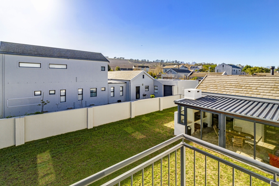 3 Bedroom Property for Sale in Kelderhof Country Village Western Cape